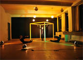 Thumbnail Dancing Bauhaus