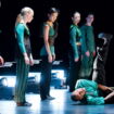 Stadttheater Giessen.
THE HORTA PROJECT - Soap Recreation
Ein Tanzabend von Rui Horta - Ein Tanzfonds Erbe Projekt
Premiere 22.02.2014
Choreographie: Rui Horta
Bühne: Rui Horta
Kostüme: Kathy Brunner
Dramaturgie: Cornelia von Schwerin
Tänzerinnen (Khora): Caitlin-Rae Crook / Lea Hladka / Yuki Kobayashi / Jennifer Ruof / Mamiko Sakurai / Magdalena Stoyanova / Leona Striet
Tänzer (Khora): Michael Bronczkowski / Sven Krautwurst / Edoardo Novelli / Claudio Pisa / Endre Schumicky / Manuel Wahlen
Tänzerinnen (Ordinary Events): Lea Hladka / Yuki Kobayashi / Jennifer Ruof / Magdalena Stoyanova
Tänzer (Ordinary Events): Michael Bronczkowski / Sven Krautwurst / Edoardo Novelli / Claudio Pisa / Endre Schumicky / Manuel Wahlen
Foto: Rolf K. Wegst
Nutzungsrechte beim Urheber
Nutzungshonorar zzgl 7% MwSt